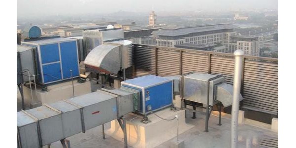 商用廚房排煙的要點-環(huán)保問題很重要（宇杰廚具）